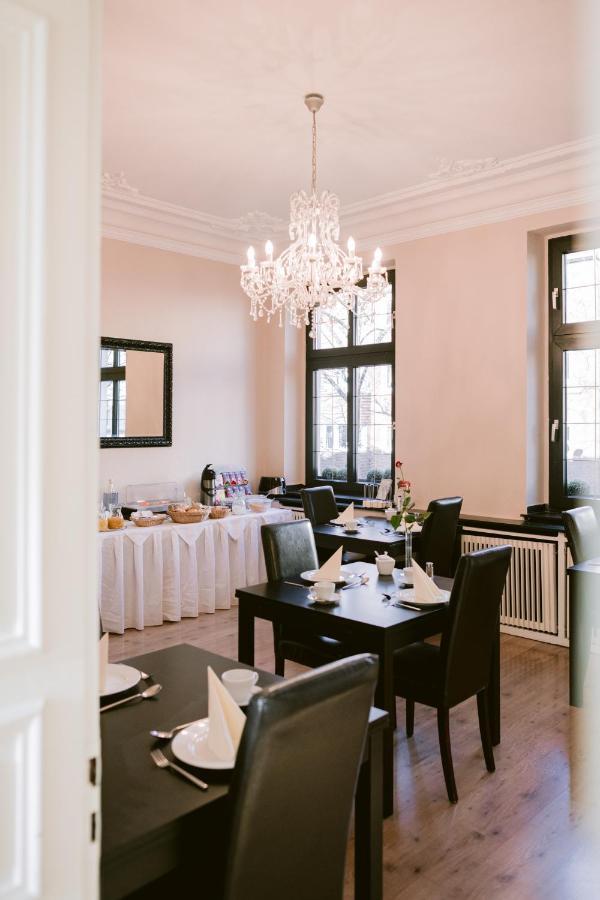 דיסלדורף Boutique Hotel Villa Oberkassel מראה חיצוני תמונה