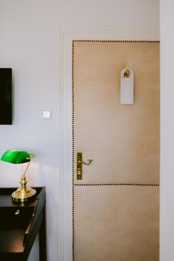 דיסלדורף Boutique Hotel Villa Oberkassel מראה חיצוני תמונה