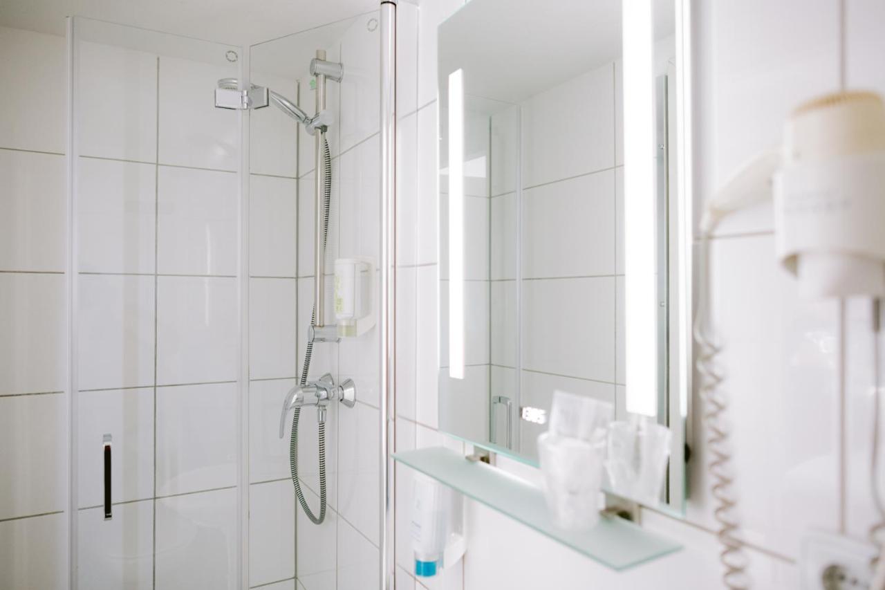 דיסלדורף Boutique Hotel Villa Oberkassel מראה חיצוני תמונה